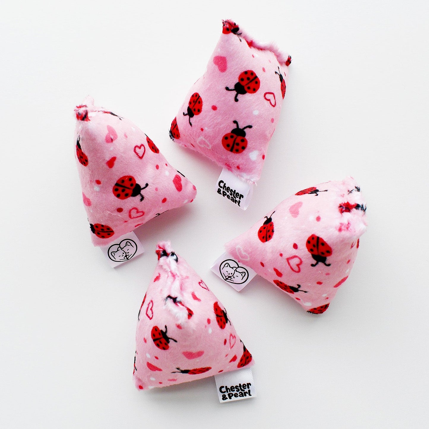 Love Bugs Jingle Pouncers Cat Toys