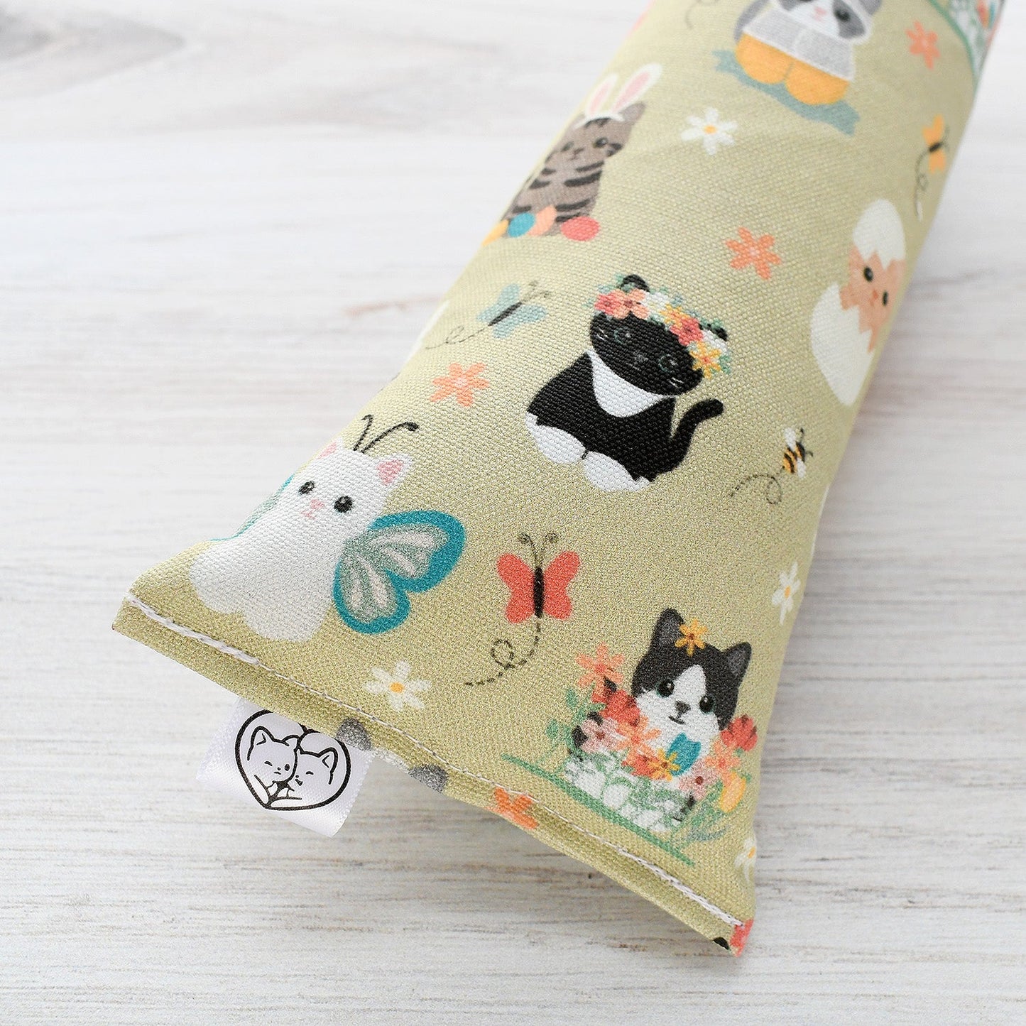 Springtime Kicker Cat Toy - spring green