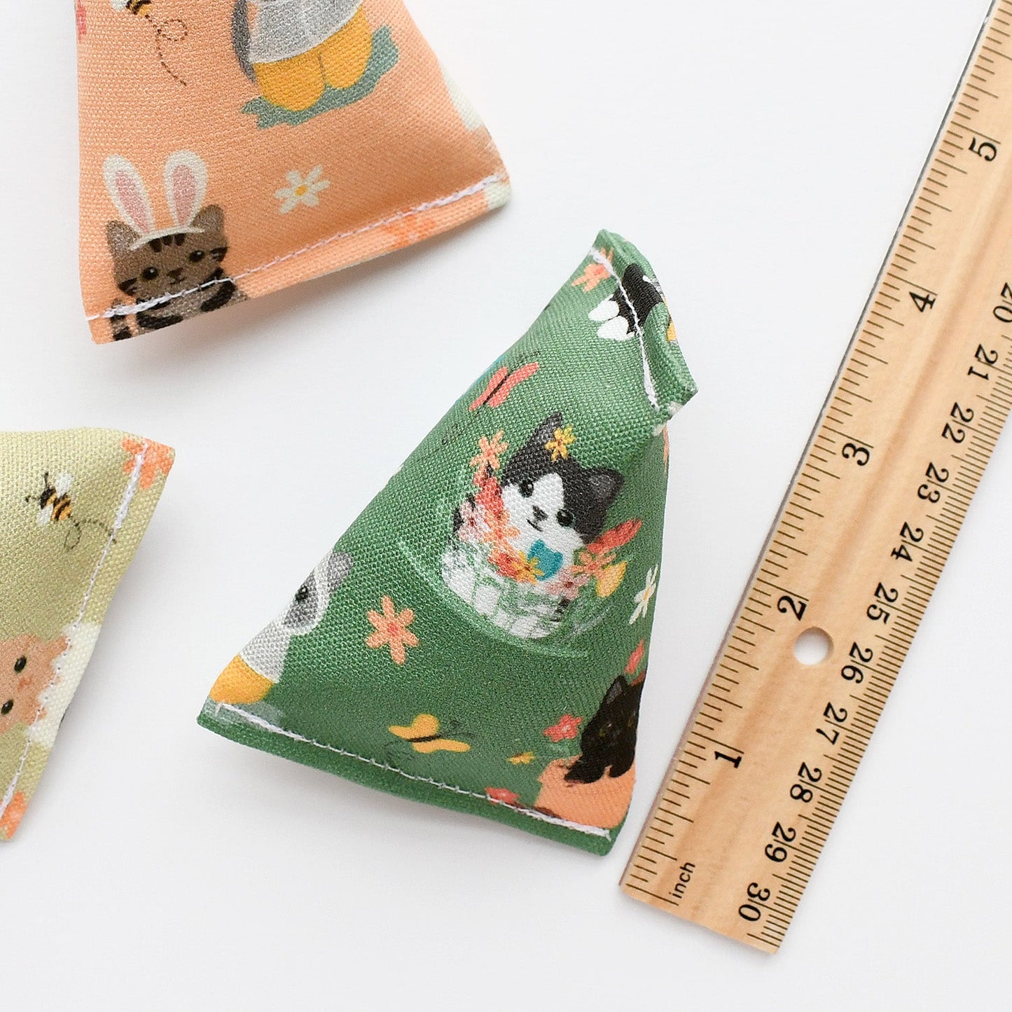 Springtime Pouncers Cat Toys